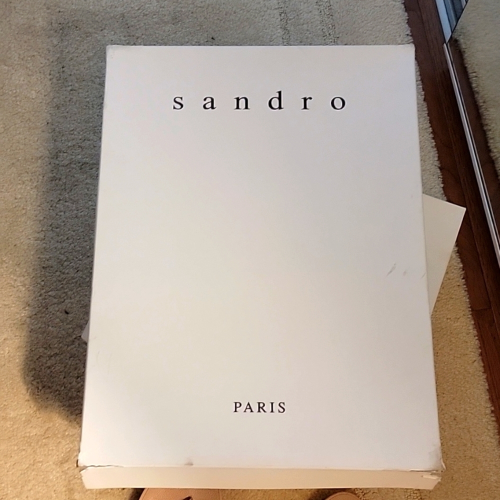 Boots - Picture 4 of 8